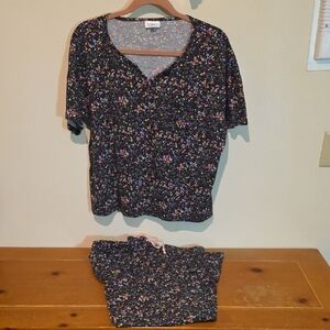 Lularoe Dresm Floral Pajama Set.